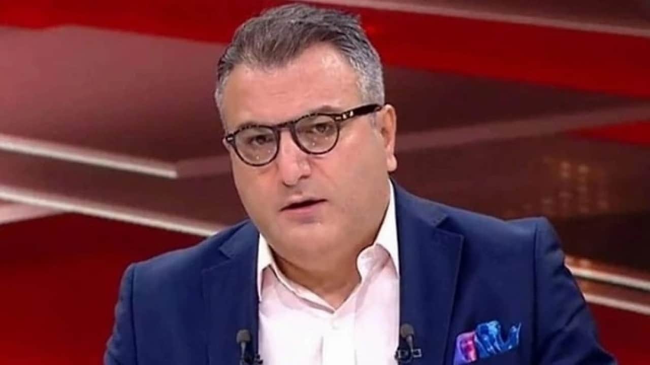 Foto - Cem Küçük canlı yayında açıkladı: Babası üzüntüden beyin kanaması geçirmiş, şimdi ne olacak