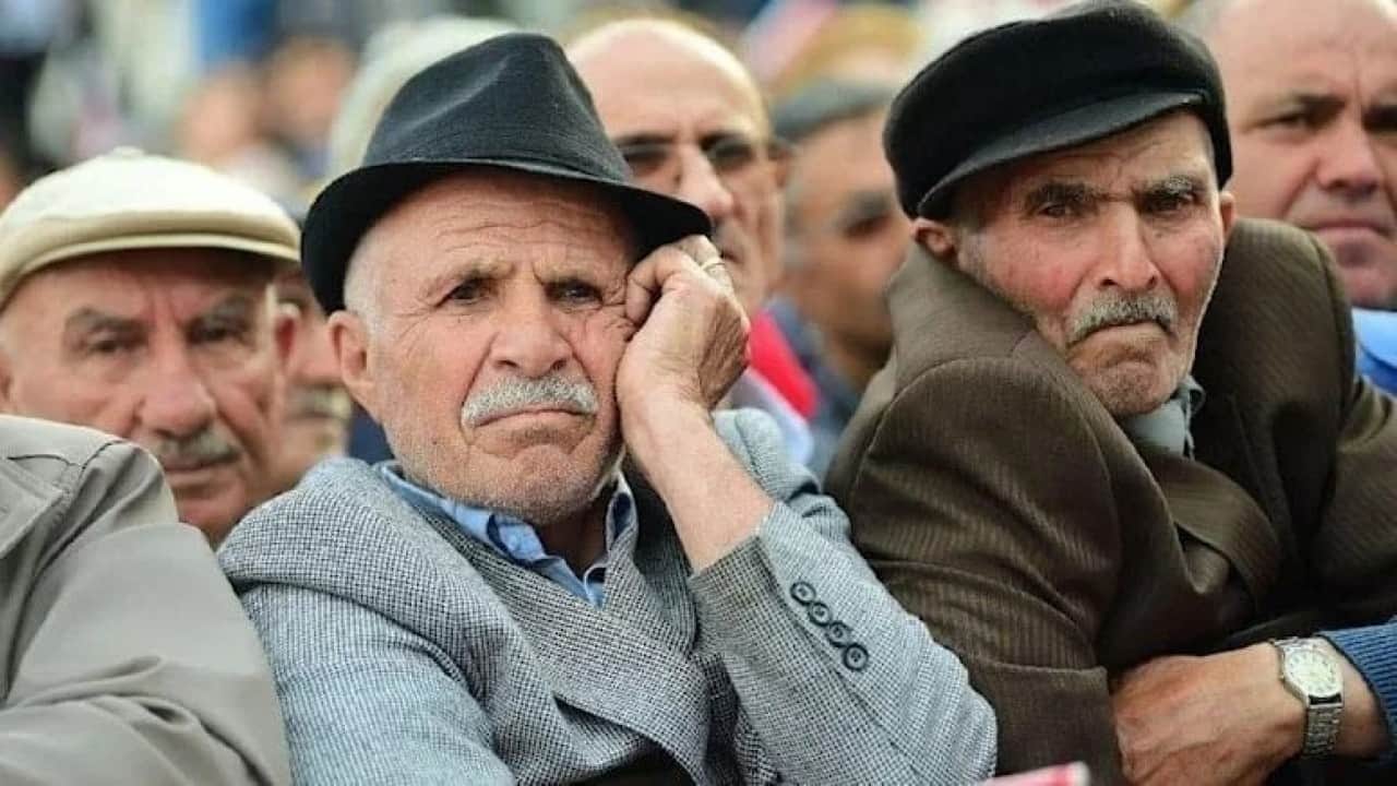 Foto - Cem Küçük 'duyum aldım' dedi! Emeklilere yapılacak büyük sürprizi açıkladı