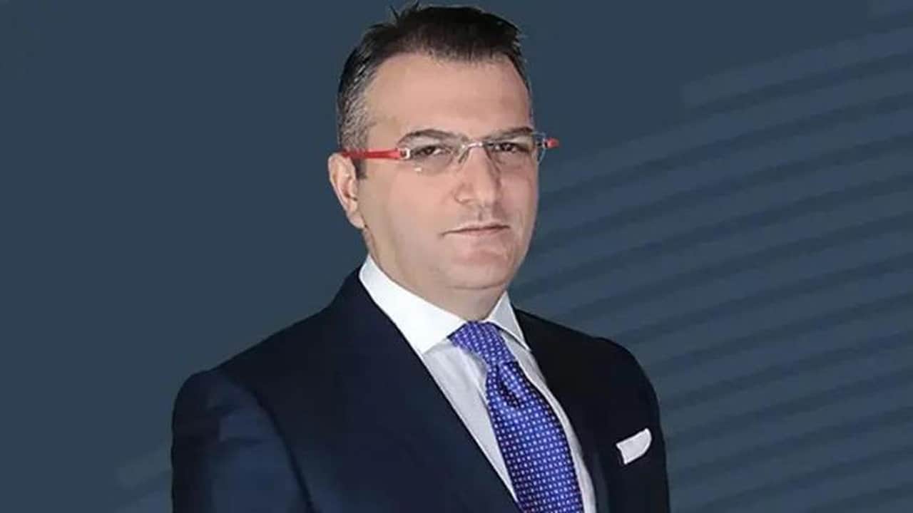 Foto - Cem Küçük niçin gözaltına alındı? Hakkındaki iddialar ağızları açık bıraktı