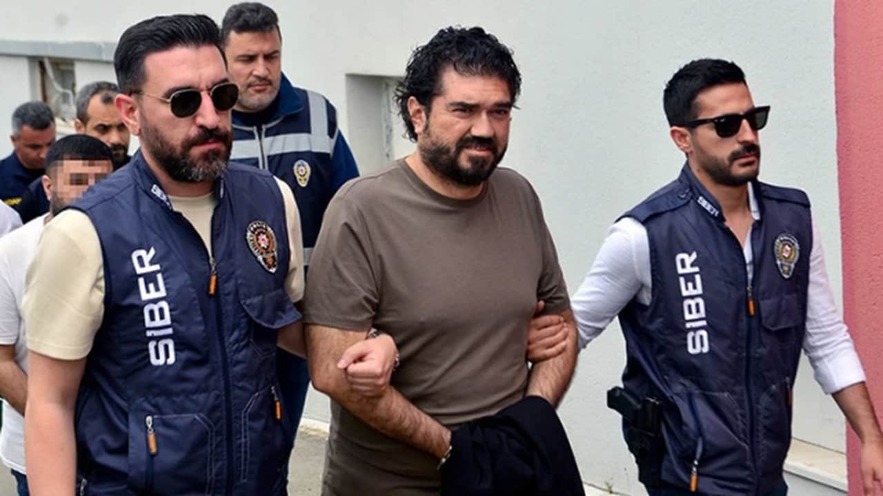 Foto - Cem Küçük’ü Rasim Ozan Kütahyalı mı yaktı! "Gizli tanık" iddiaları sonrası eşinden çok konuşulacak paylaşım