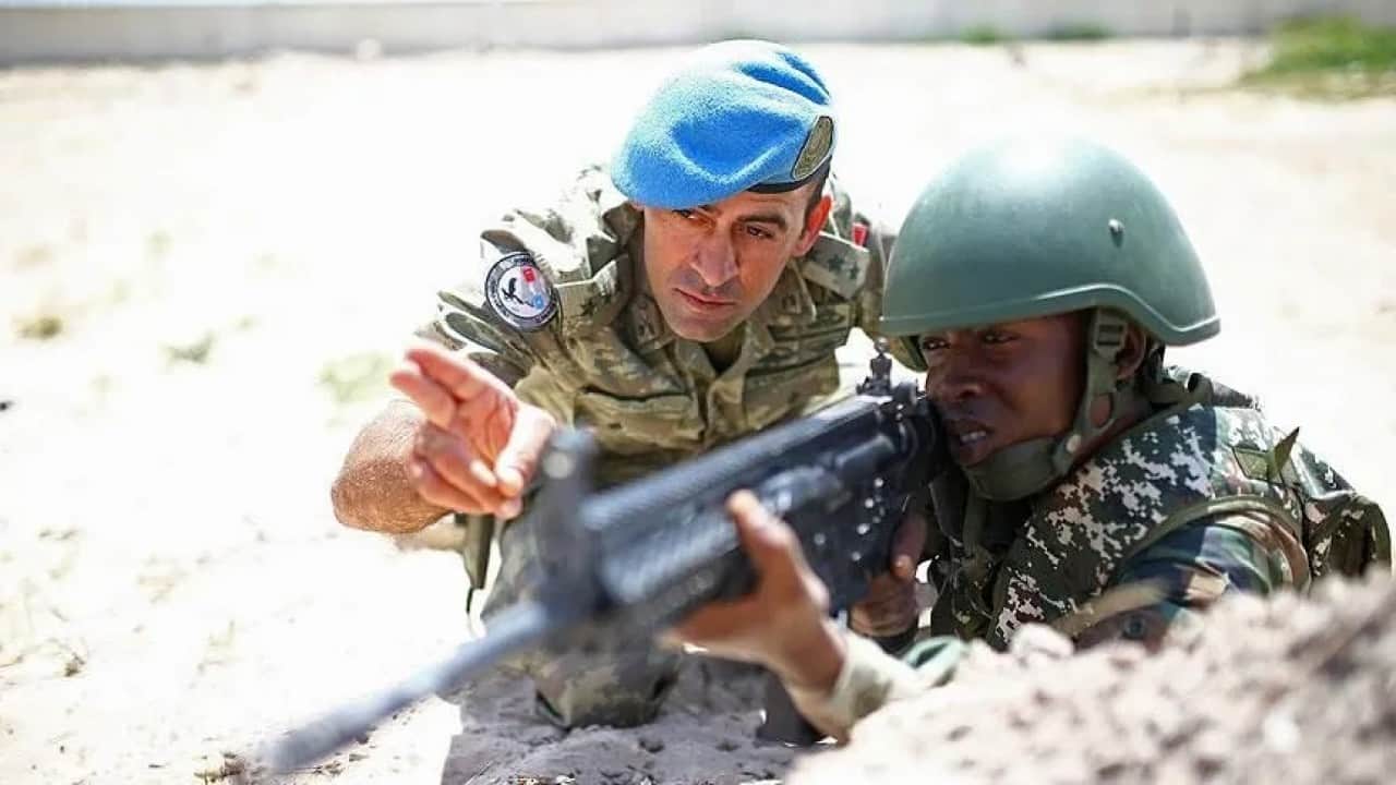 Foto - Cephede dengeler fena halde değişecek: Manisa'dan A400M nakliye uçağıyla Somali'ye gönderildiler