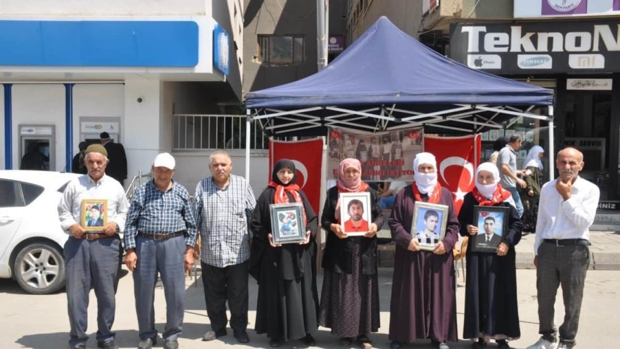Foto - Çerçeve yasa sonrası yeni umut Evlat nöbetinde gözler kulaklar gelecek haberde