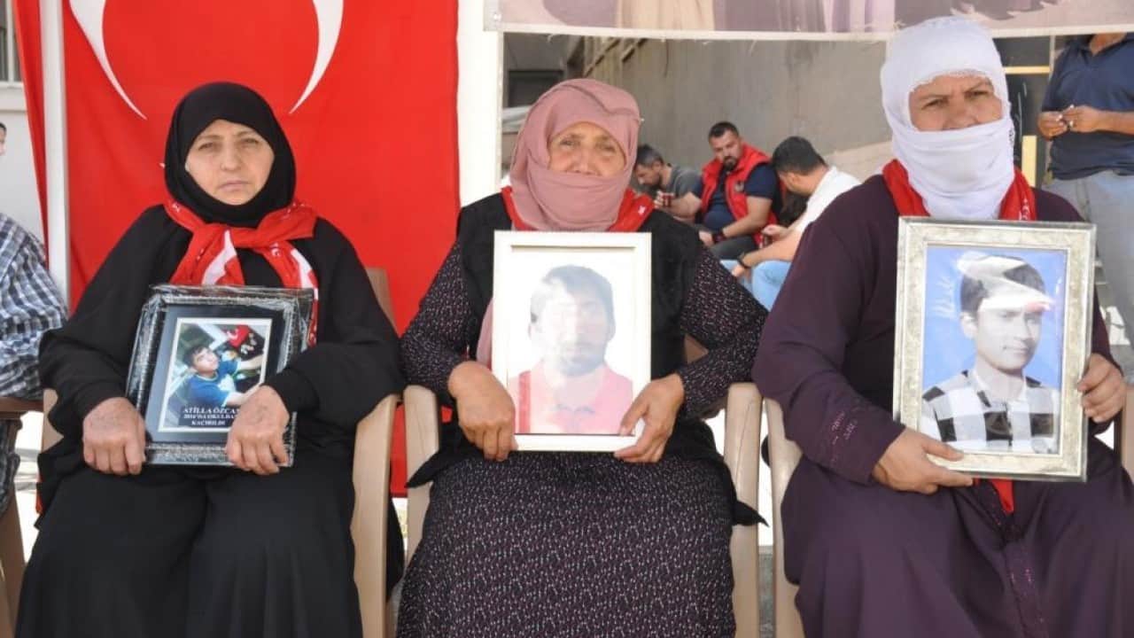 Foto - Çerçeve yasa sonrası yeni umut Evlat nöbetinde gözler kulaklar gelecek haberde
