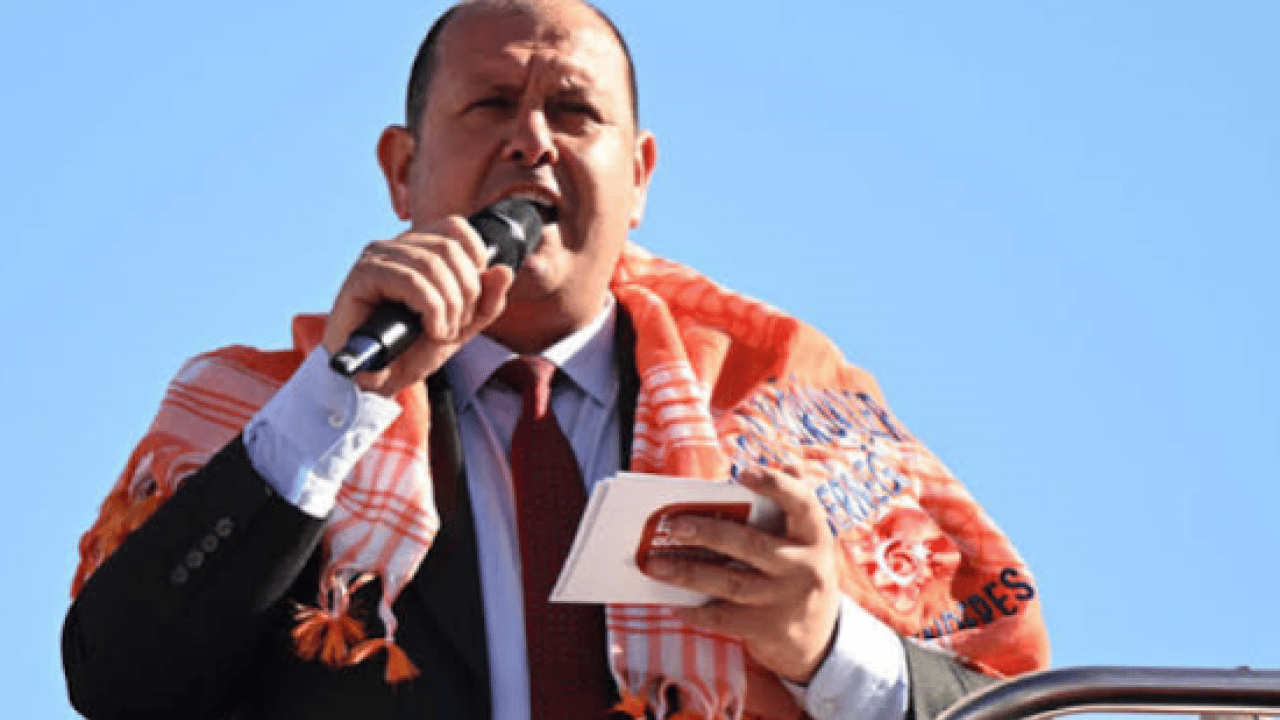 Foto - CHP'de uçkur skandalı! İlkay Çiçek'in yasak aşk yazışmaları ortalığa saçıldı