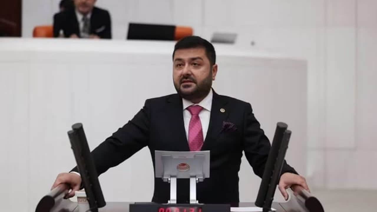 Foto - CHP’li isme "taciz" dayağında şok ifade: "Ben vekilim" deyip bakın ne talep etmiş
