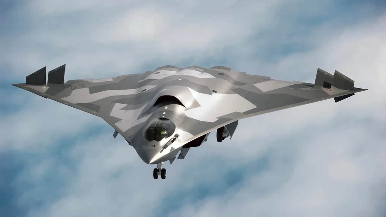 Foto - Çin’in gizemli savaş uçağı J-36 yeniden görüntülendi