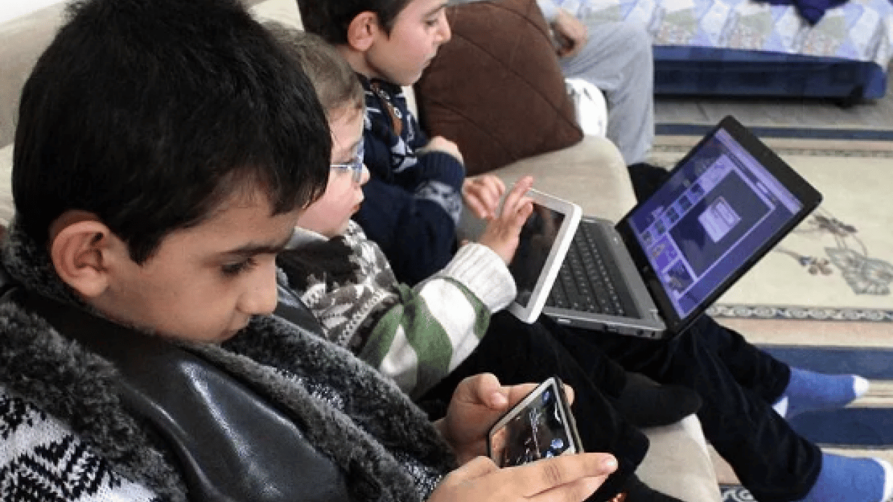 Foto - Çocuklar ekranların değil algoritmaların esiri oldu! Uzmanlardan ailelere kritik uyarılar