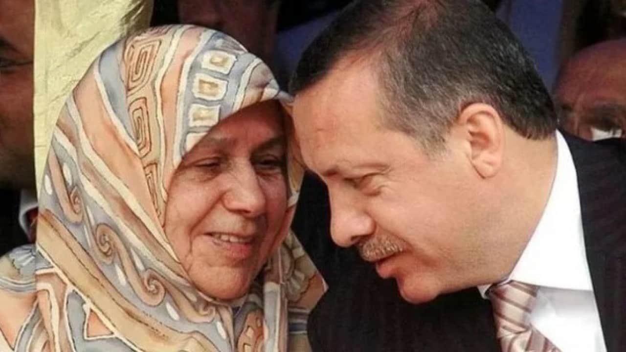 Foto - Cumhurbaşkanı Erdoğan'dan Anneler Günü mesajı: Annelerimizin gayretleriyle 'Türkiye Yüzyılı' idealimize ulaşacağız