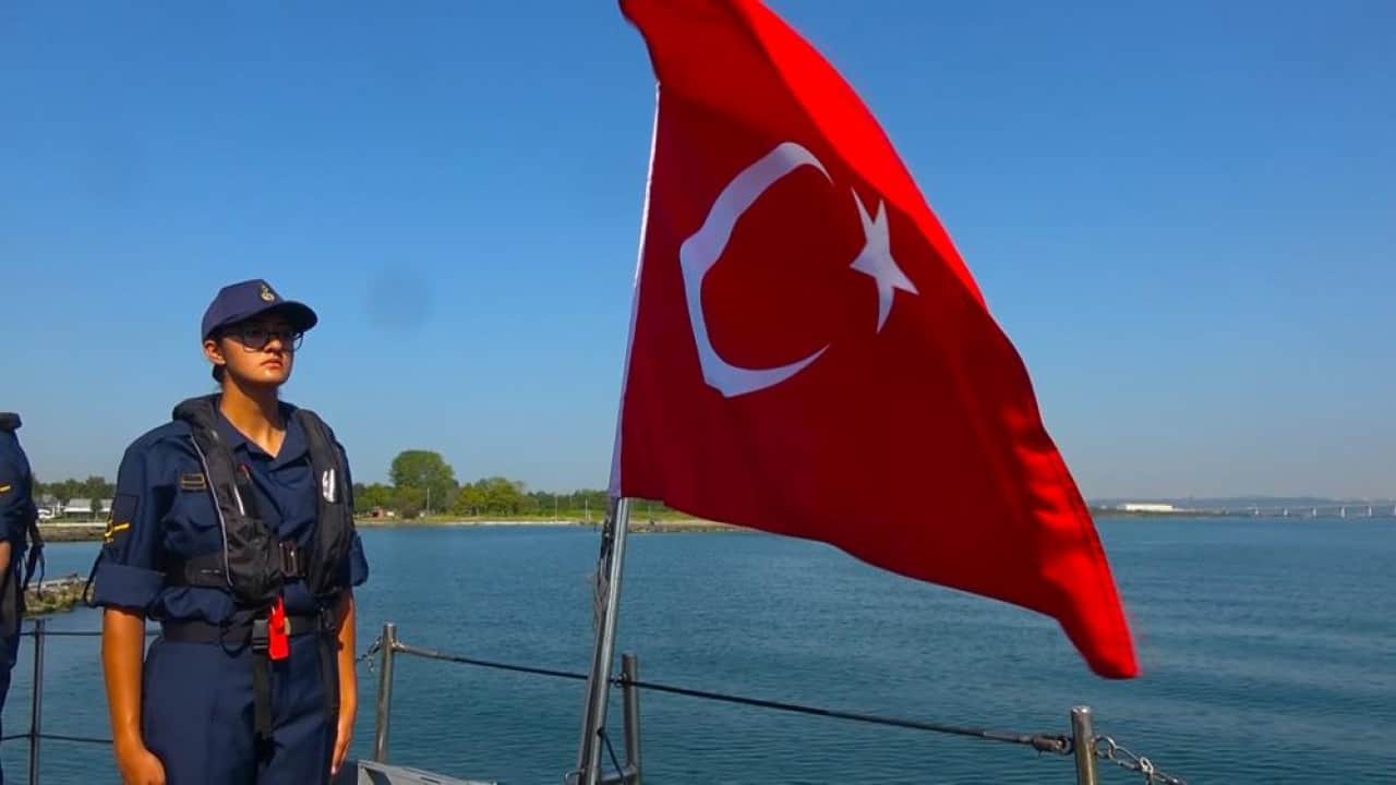 Foto - Deniz astsubay adayları zıpkın gibi Mavi Vatan’ın yılmaz bekçileri göreve hazır