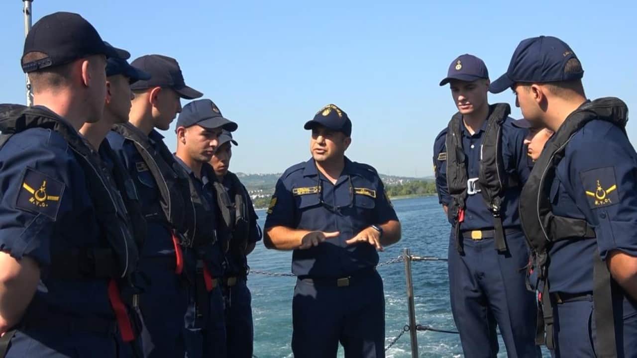 Foto - Deniz astsubay adayları zıpkın gibi Mavi Vatan’ın yılmaz bekçileri göreve hazır