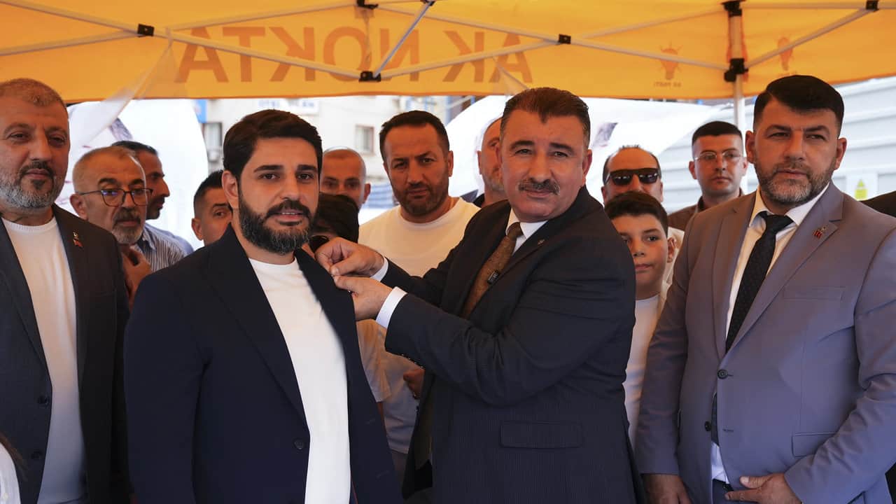Foto - Deprem üstüne deprem: 20 yıllık isim dahil 500 kişi birden AK Parti'ye geçti