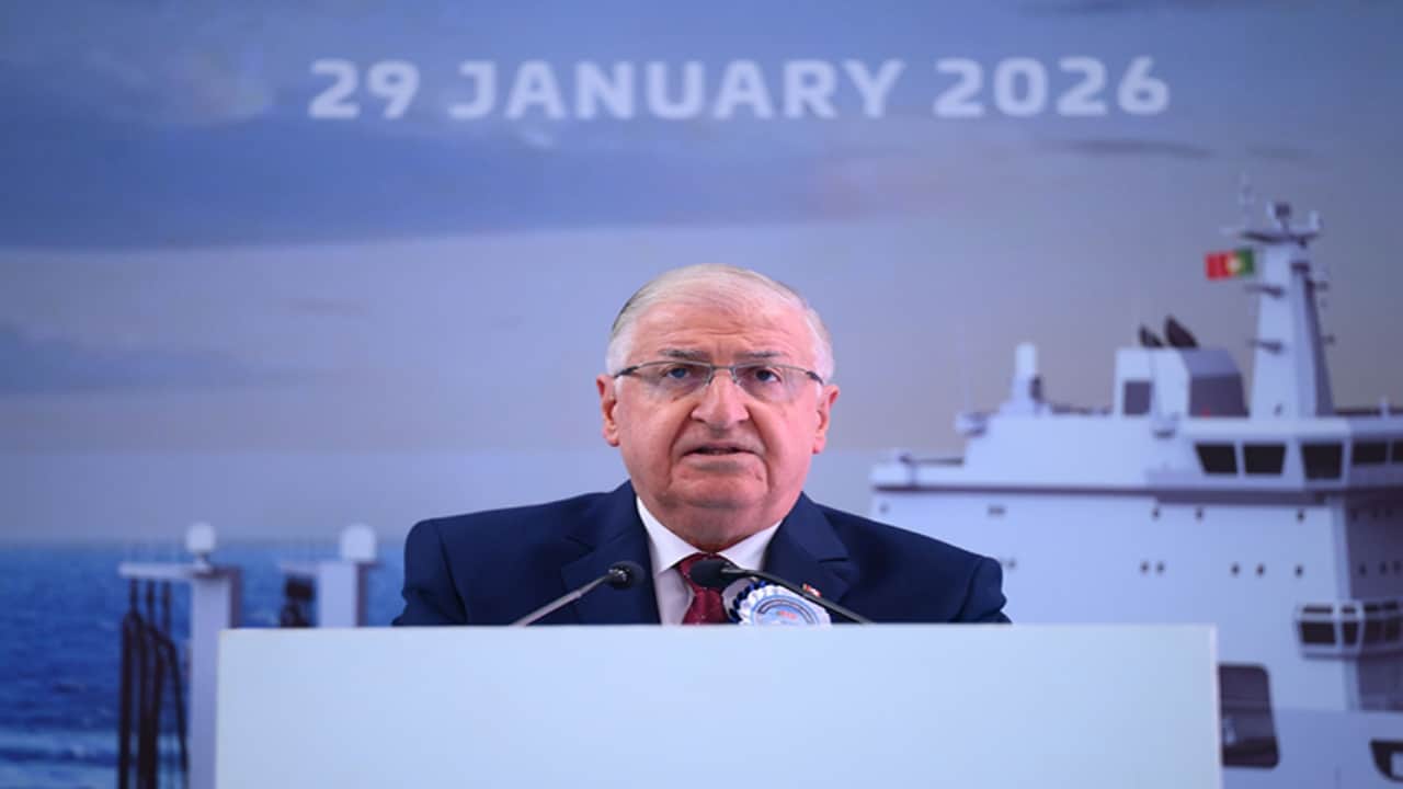 Foto - Dünya devlerini geride bıraktık! Avrupa ülkesinin 11 bin tonluk "yeni kalesi" Türk imzasıyla denize iniyor