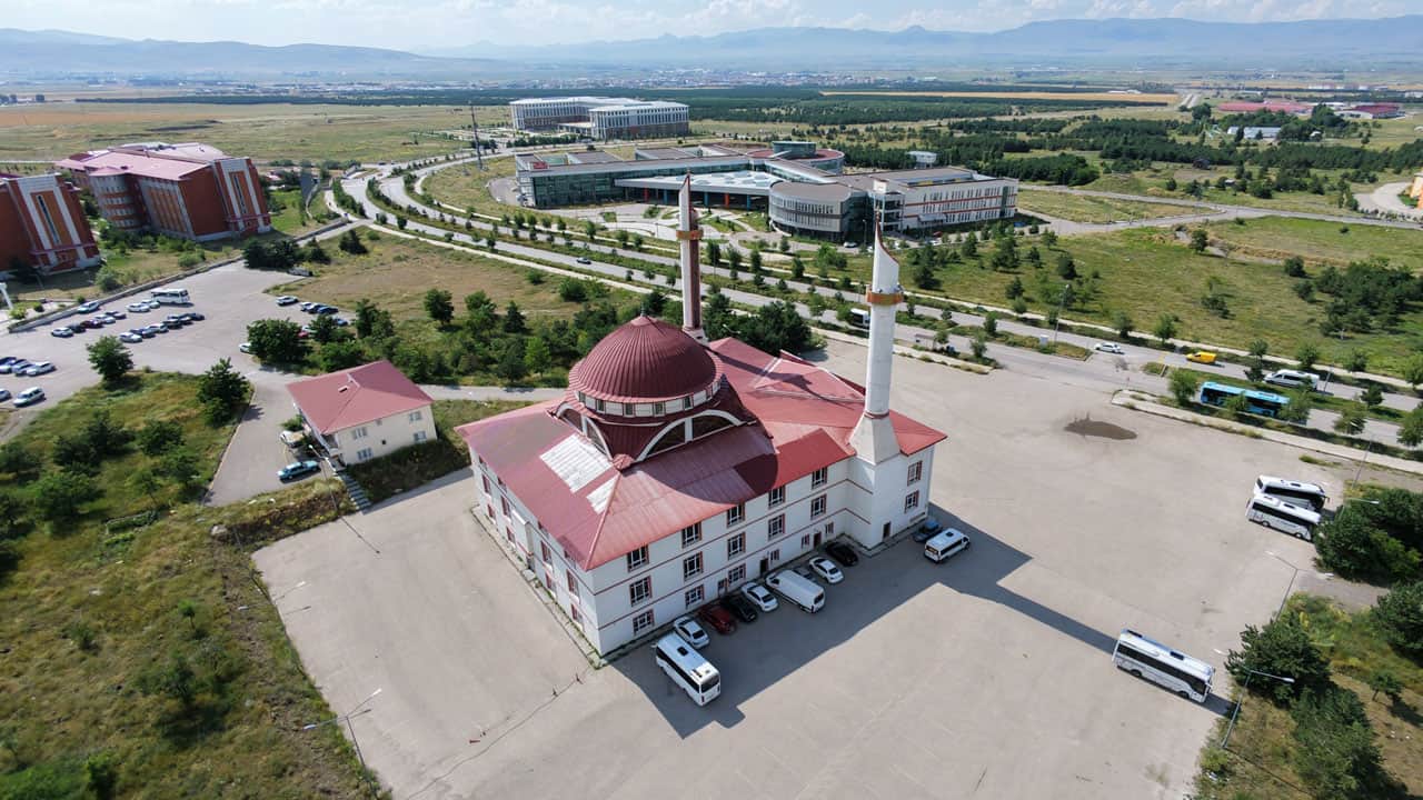 Foto - Dünyada benzerine az rastlanıyor! İşte Erzurum’daki caminin sırrı