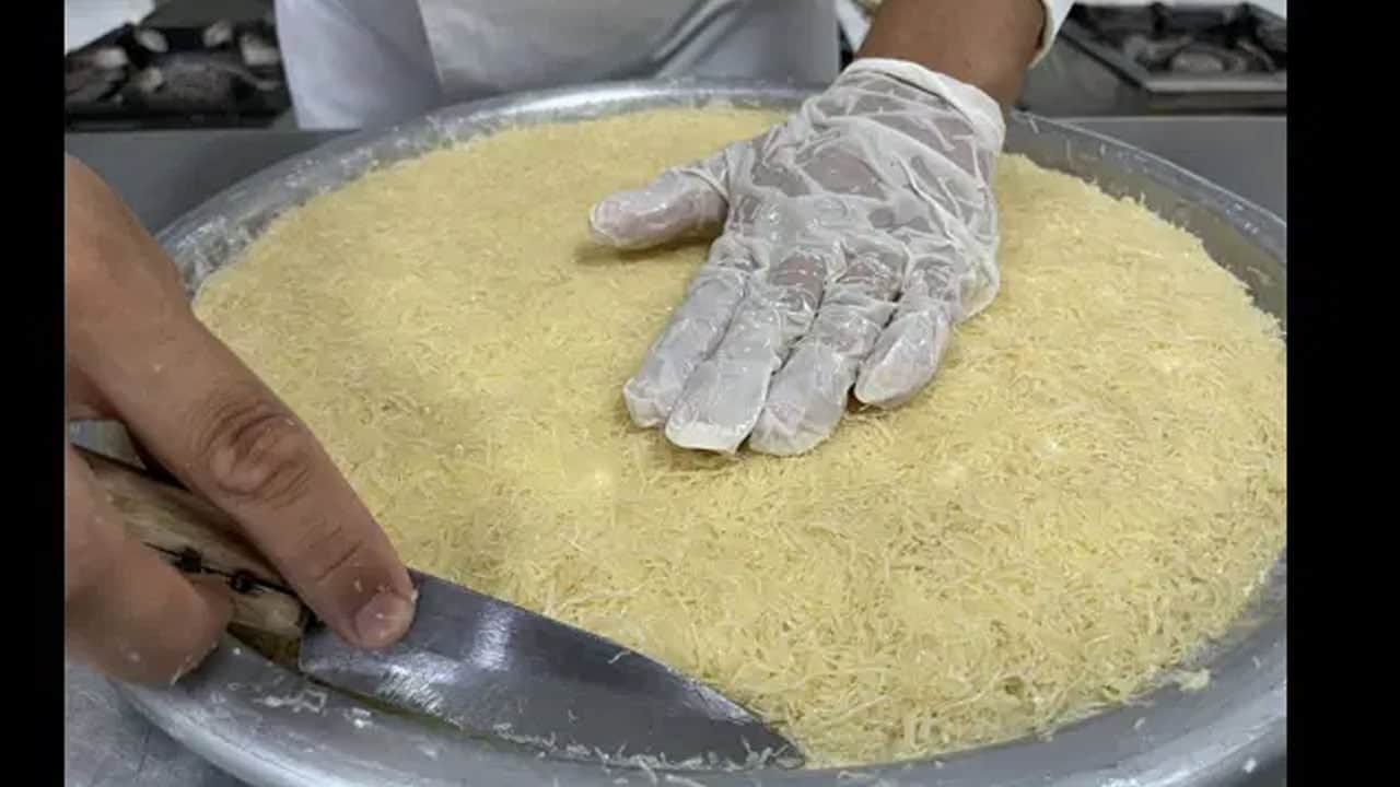 Foto - Dünyanın en iyi tatlısı Türkiye'den seçilmişti: Antakya künefesinin sırrı onda gizli... Herkesi şaşkına çevirdi
