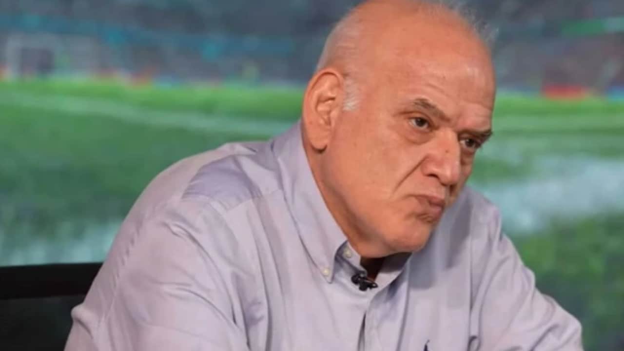 Dursun Özbek "pişman olmayacağınız transfer" demişti: Ahmet Çakar yerden yere vurdu!