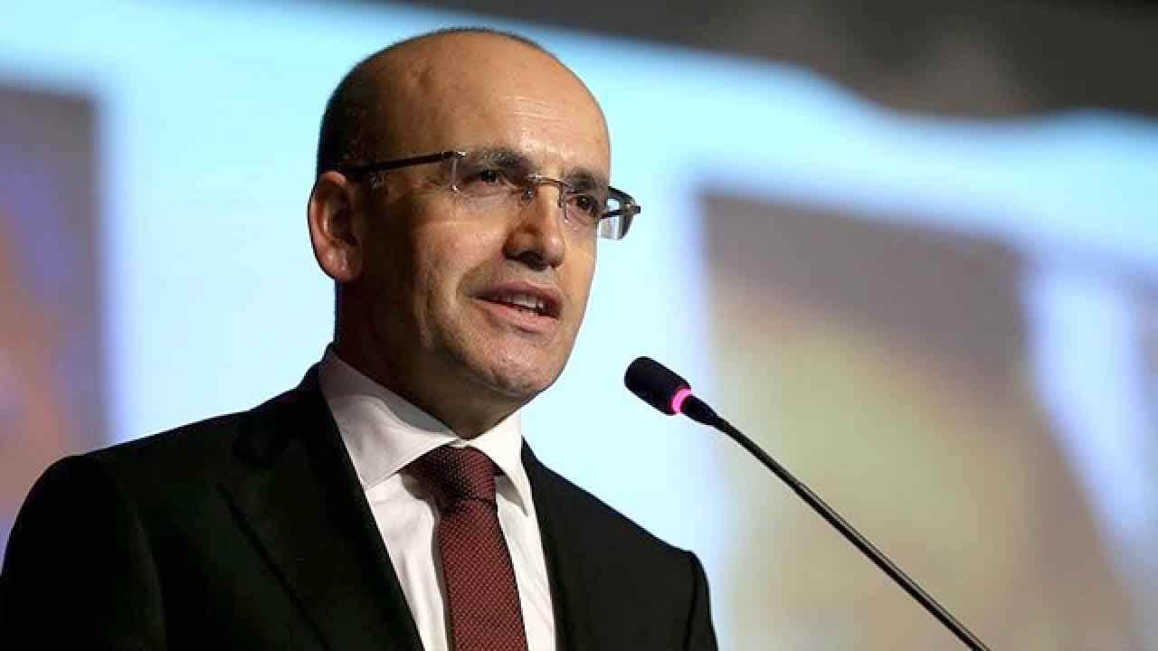 Foto - Ekonomiyi olumsuz etkileyen faktörü açıklayan Bakan Şimşek: Programımız değişmeyecek