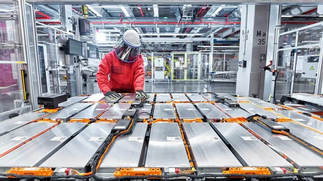 Foto - Elektrikli otomobiller fiyat yarışında hibritleri geride bıraktı