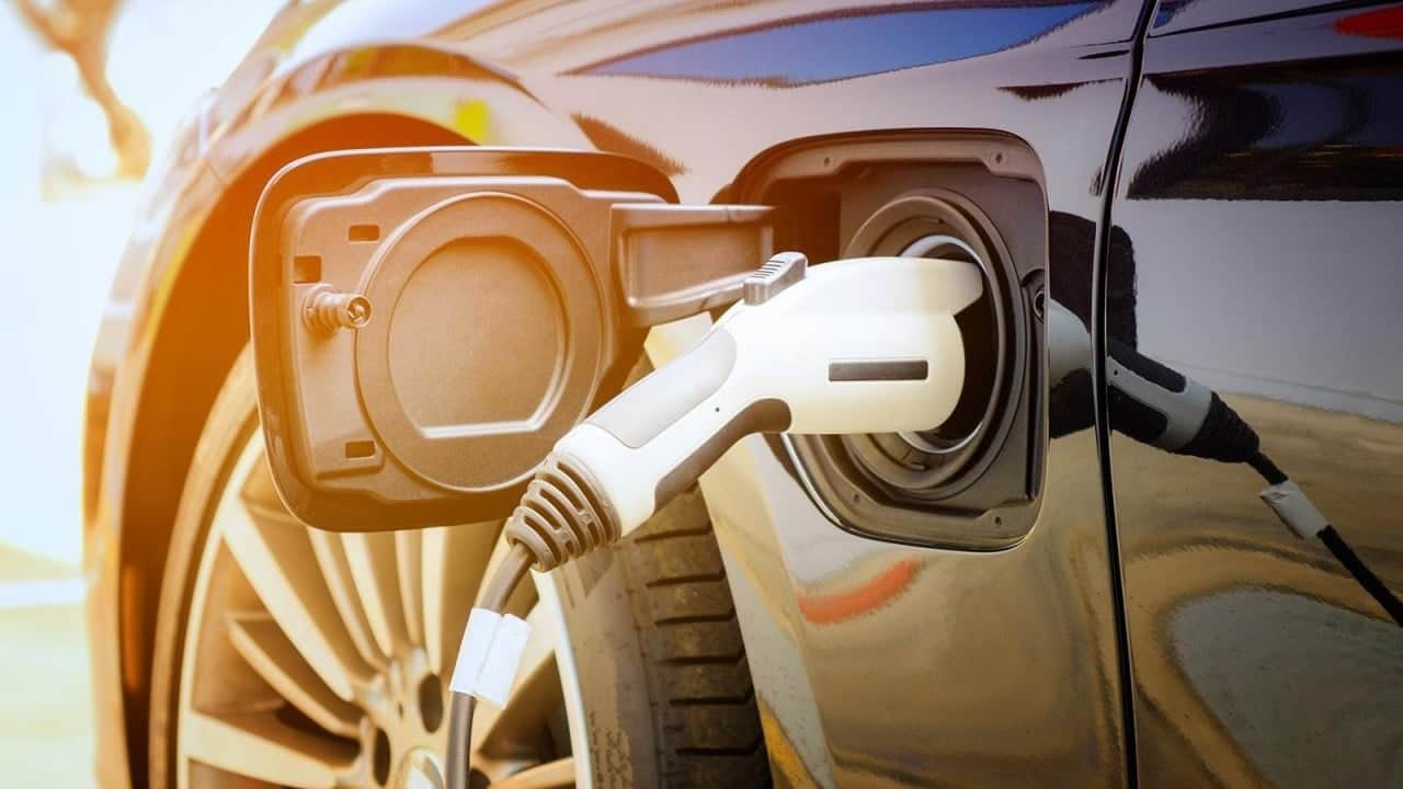 Foto - Elektrikli otomobiller fiyat yarışında hibritleri geride bıraktı