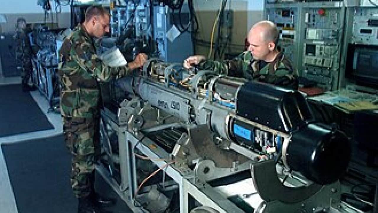 Foto - Elektronik harp silahı testi her şeyi berbat etti: Uçak yanlışlıkla düşürüldü