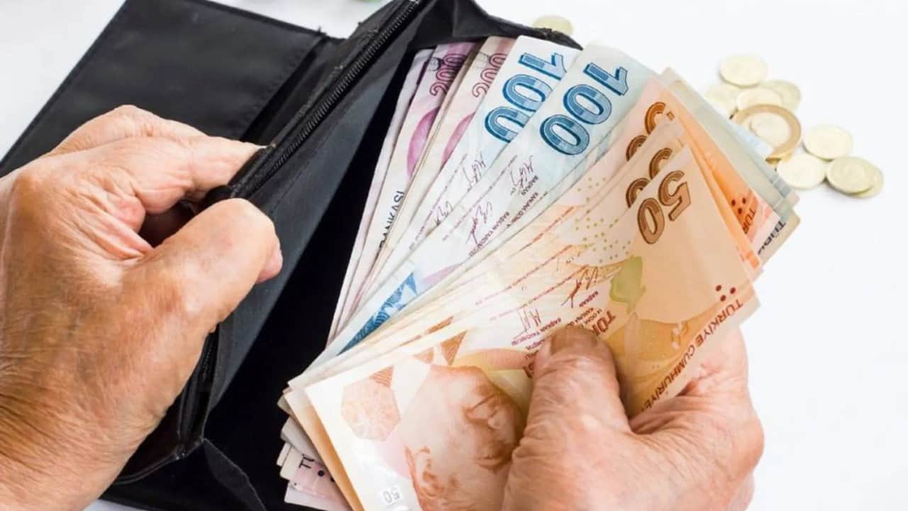 Foto - Emekli maaşında yeni hesaplama dönemi: İşte cebinize girecek net zamlı rakam