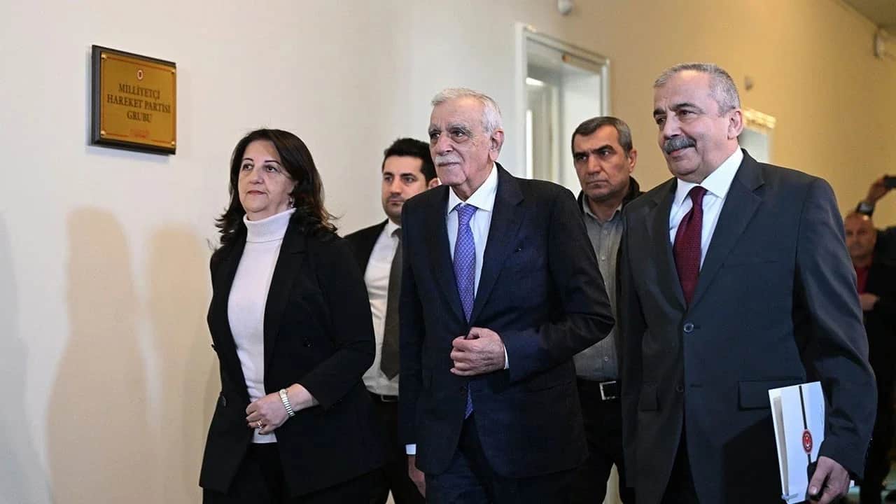 Foto - Emekli Tümamiral Cihat Yaycı, DEM Parti heyetinin İmralı görüşmesi sonrası tepki gösterdi