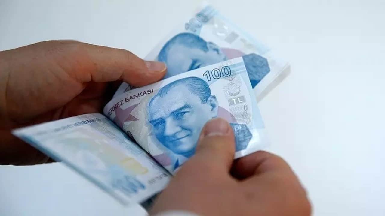 Foto - En düşük emekli maaşına zam geliyor: Yeni rakamı Türkiye'ye duyurdu