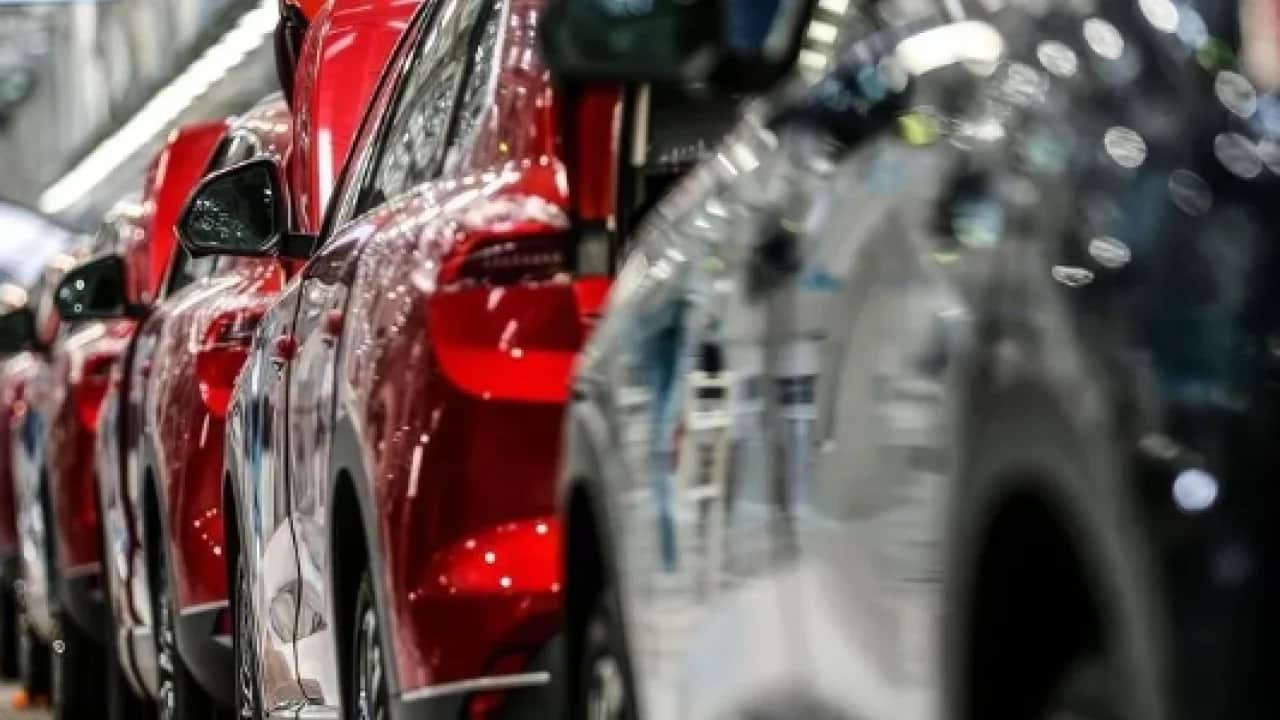 En yakın rakibini ikiye katladı: İşte ilk 6 ayda en çok satılan otomobil