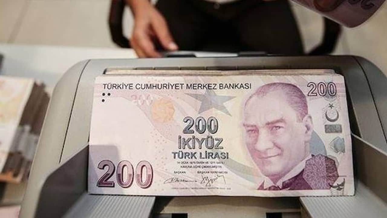 Foto - 'Erdoğan elini taşın altına koydu' dedi! Ve yeni asgari ücreti açıkladı