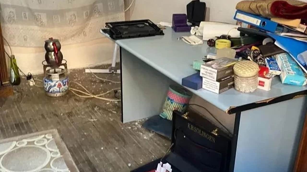 Foto - Erdoğan’a suikast timinde yer alıp paketlenemeyen son haindi! Alçak FETÖ’cü, komşularını böyle kandırmış! İşte fare gibi saklandığı 3 katlı hücre evi
