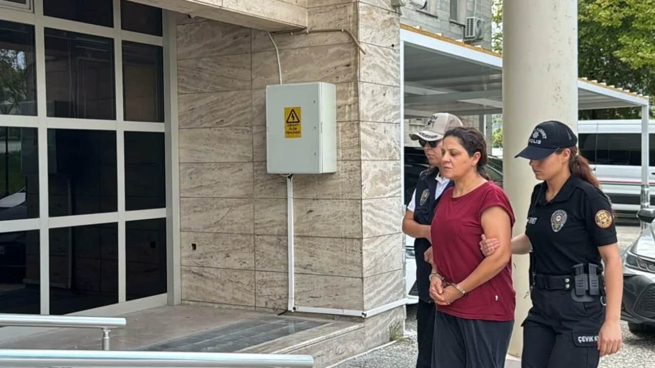 Erdoğan’ı öldürmek isteyen haine yardım etmişti! Ayşe Alanur'dan haber var