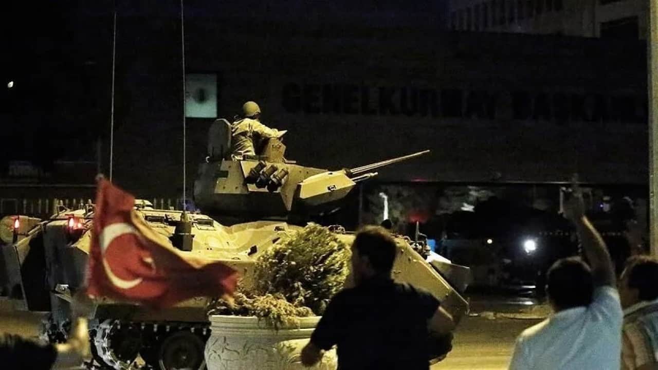 Foto - Erhan Afyoncu 'anormal şeylerdi' diyerek açıkladı: Genelkurmay başkanı, komutanlar dikkat etmesi lazımdı