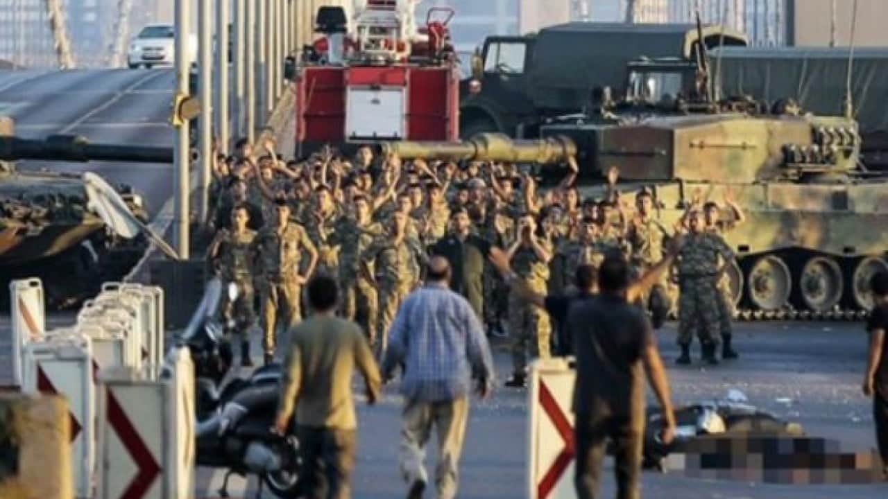 Foto - Erhan Afyoncu 'anormal şeylerdi' diyerek açıkladı: Genelkurmay başkanı, komutanlar dikkat etmesi lazımdı