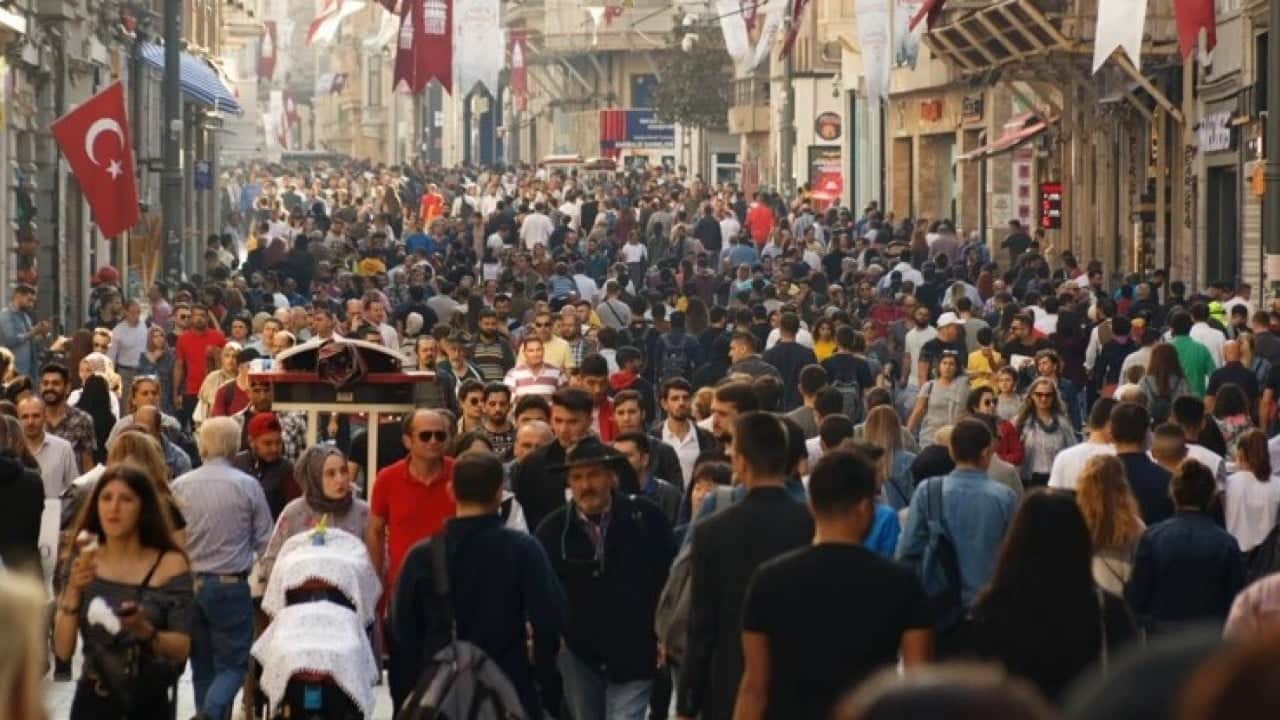 Foto - Erhan Afyoncu tüm Türkiye'nin canını sıkacak açıklamayı yaptı! Bu meseleyi toparlayamazsak korktuğumuz başımıza gelecek