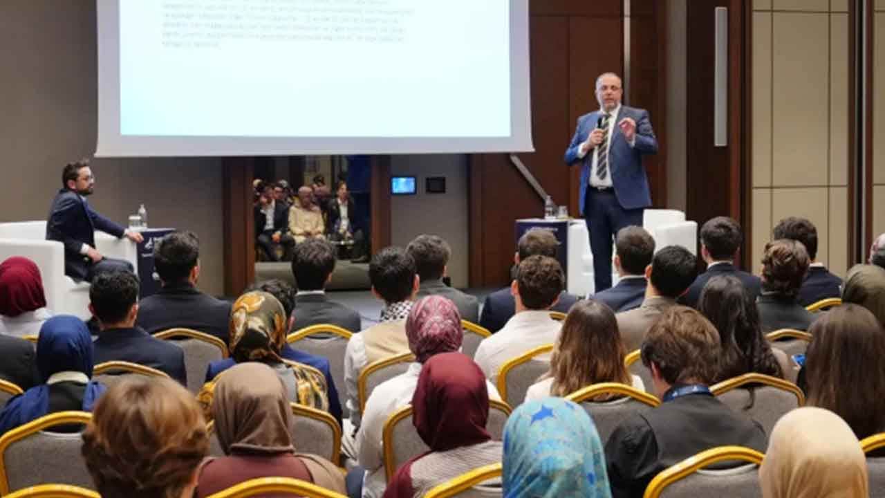Foto - Erhan Afyoncu tüm Türkiye'nin canını sıkacak açıklamayı yaptı! Bu meseleyi toparlayamazsak korktuğumuz başımıza gelecek