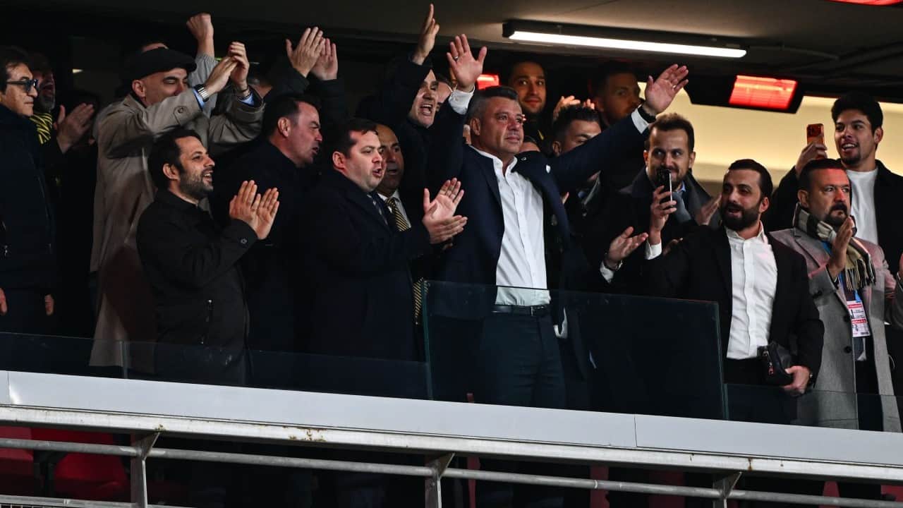 Foto - Ersan Şen yorumladı: Sadettin Saran'ın başkanlığı düşer mi? Herkes bunu konuşuyor...