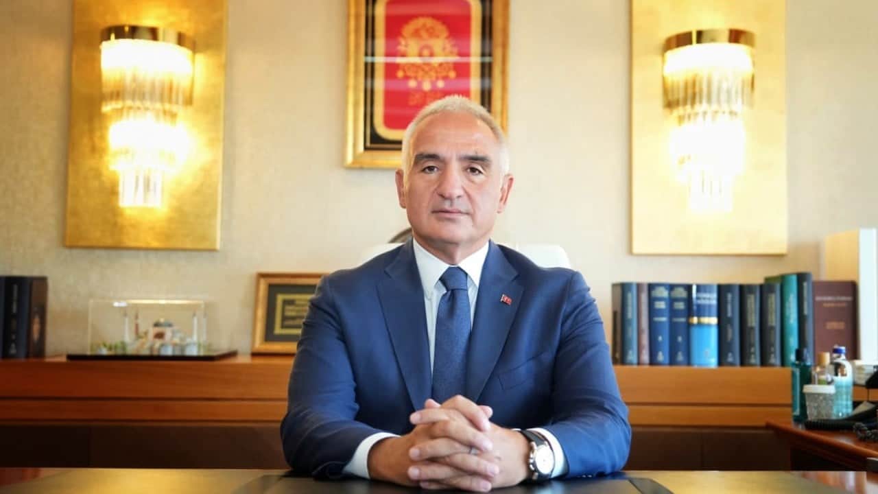  Ersoy: Müzemizi bütün yönleriyle yeniledik! Depremin ardından Gaziantep arkeoloji müzesinde yeni dönem 