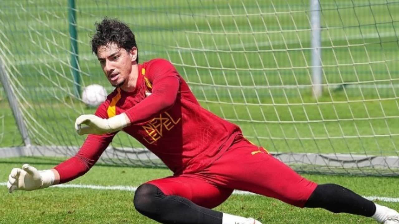 Foto - Eski Fenerbahçeli Aslan oluyor