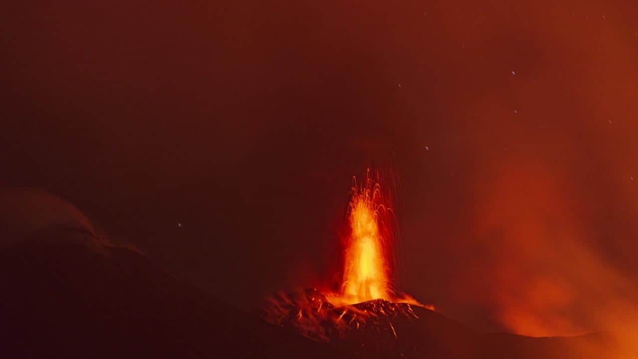 Foto - Etna Yanardağı patladı! Oluşan kül bulutu uçuşları aksattı