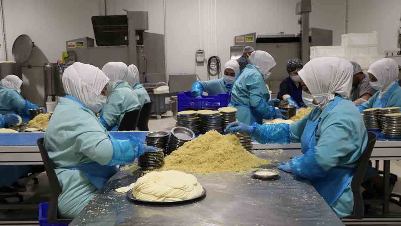 Foto - Ev hanımları üretime katıldı: Yozgat'tan dünyaya künefe ve katmer ihracatı!