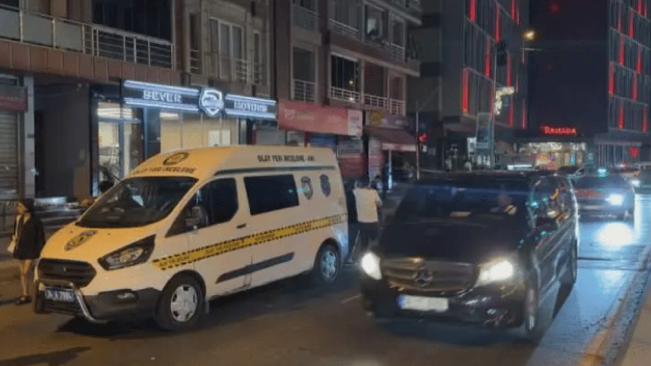 Foto - Eyüpsultan'da kanlı pusu: 15 yaşındaki çocuk 1 kişiyi öldürdü!