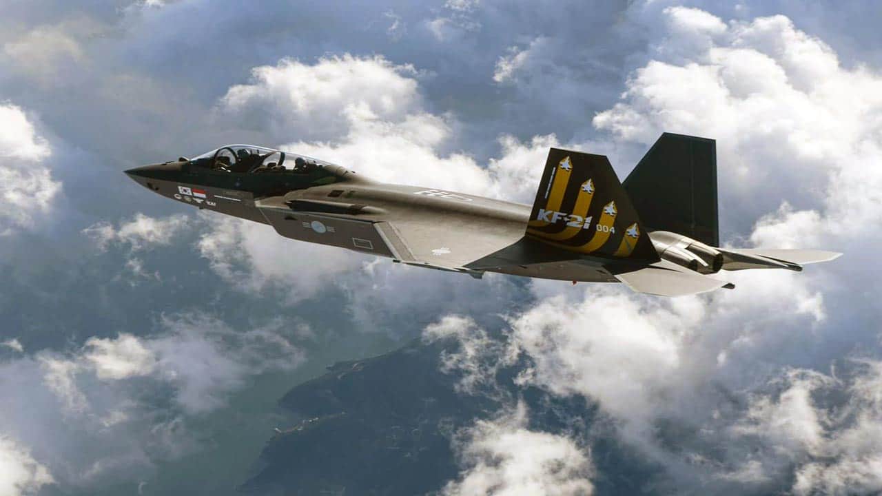 Foto - F-35'i tahtından edecek savaş uçağı! KF-21'in fiyatı belli oldu