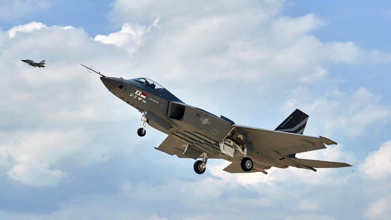 Foto - F-35'i tahtından edecek savaş uçağı! KF-21'in fiyatı belli oldu