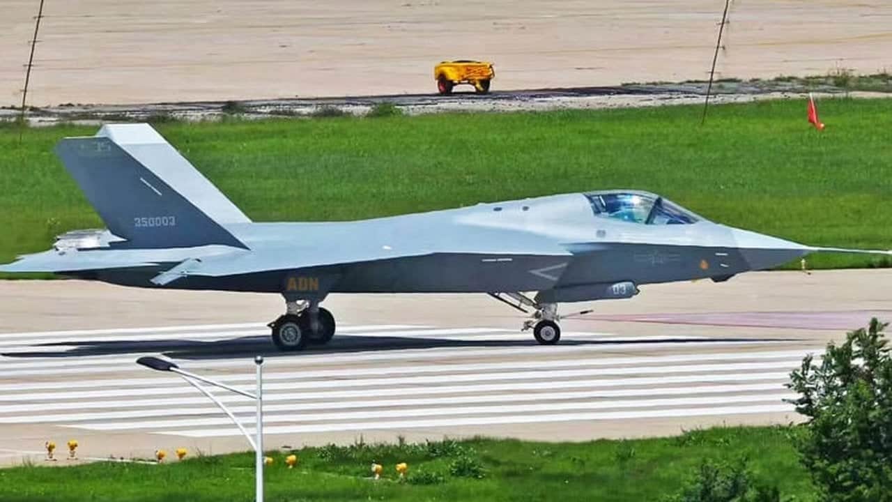 Foto - F-35’in tahtı zangır zangır sallanıyor! Gizli savaş uçaklarına ilgi çok büyük: Tek rakip oldular