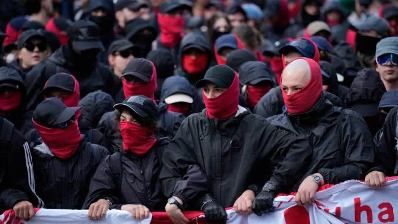 Foto - Faşizm tırmanışa geçti Almanya’da tedirgin eden anket
