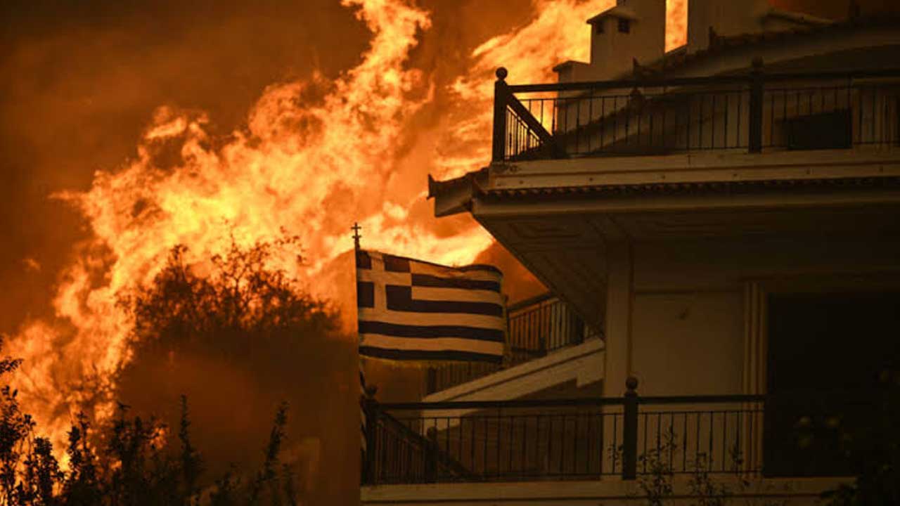 Foto - Felaketi yaşayan Yunanistan'da bilanço açıklandı