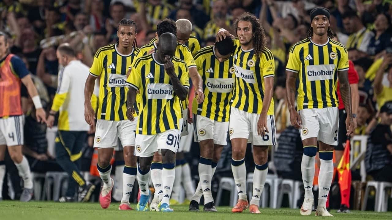 Fenerbahçe, Avusturya’da tur peşinde! İşte muhtemel 11’ler