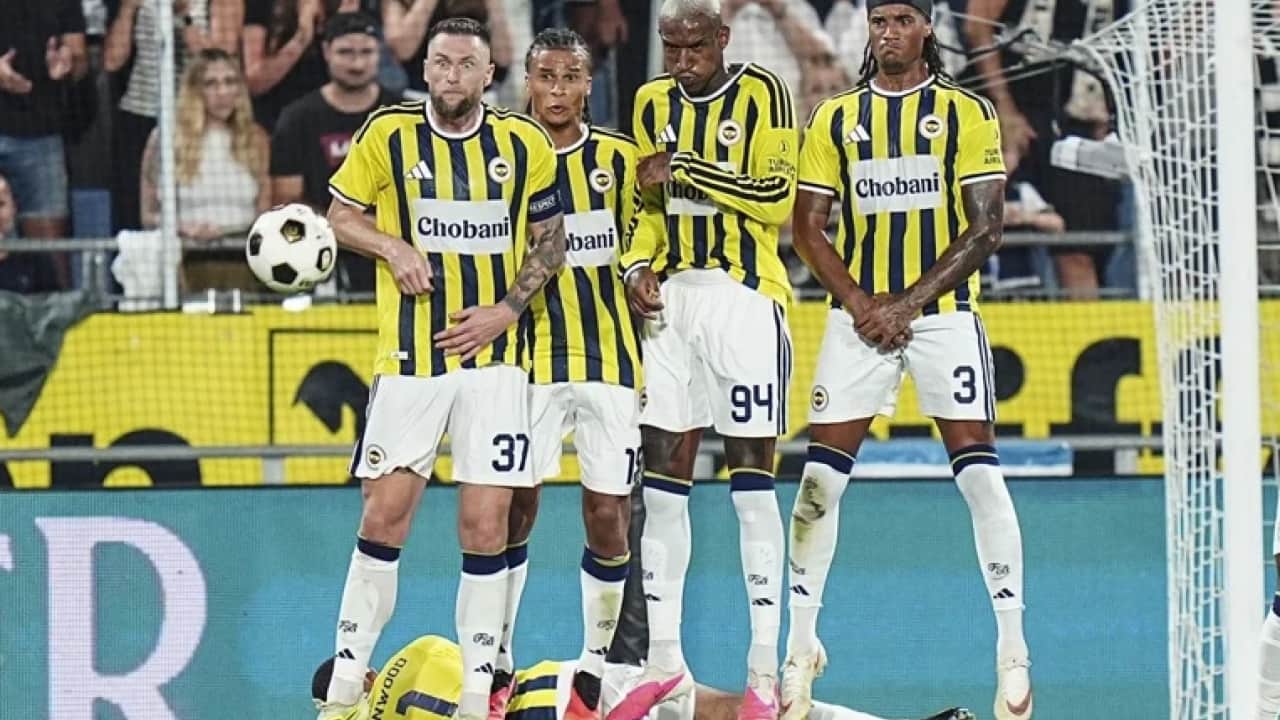 Fenerbahçe turu rahat geçti: UEFA ülke sıralaması güncellendi!