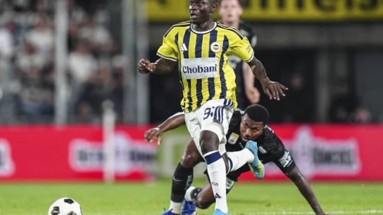 Foto - Fenerbahçe'de gündem Kante! Yaptığıyla alkışları topladı!