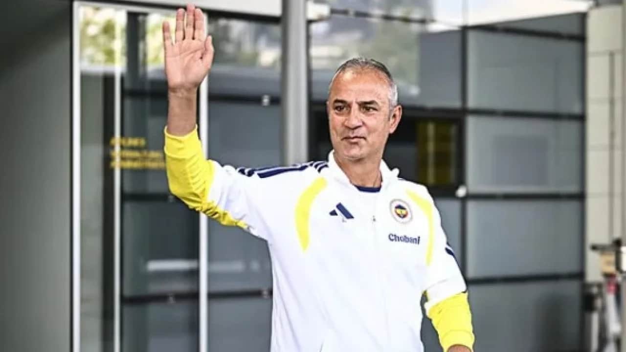 Fenerbahçe’de ilk ayrılık kapıda: Alacaklarını bırakıp gidiyor
