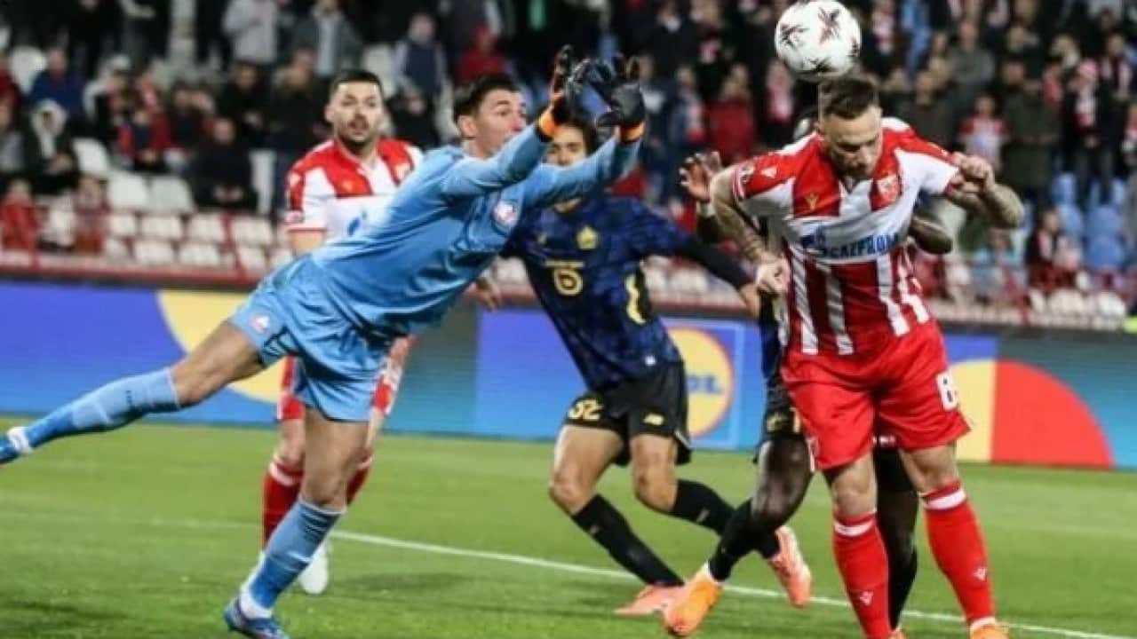 Foto - Fenerbahçe’den yeni transfer hamlesi! Eski yıldız kalecisi yuvaya dönüyor